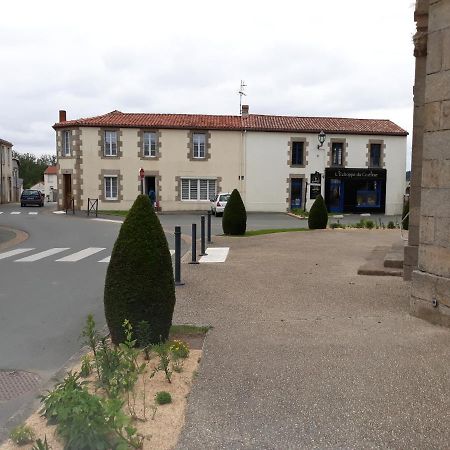 Gite De La Fontaine Marsi Saint-Mars-la-Réorthe Zewnętrze zdjęcie